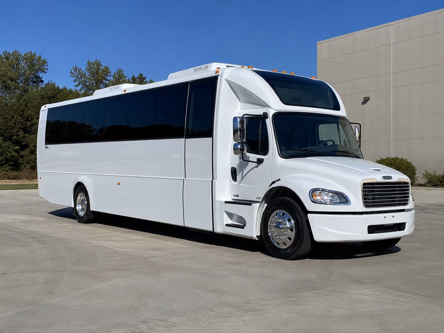 Rent a Bus to John Wayne Airport