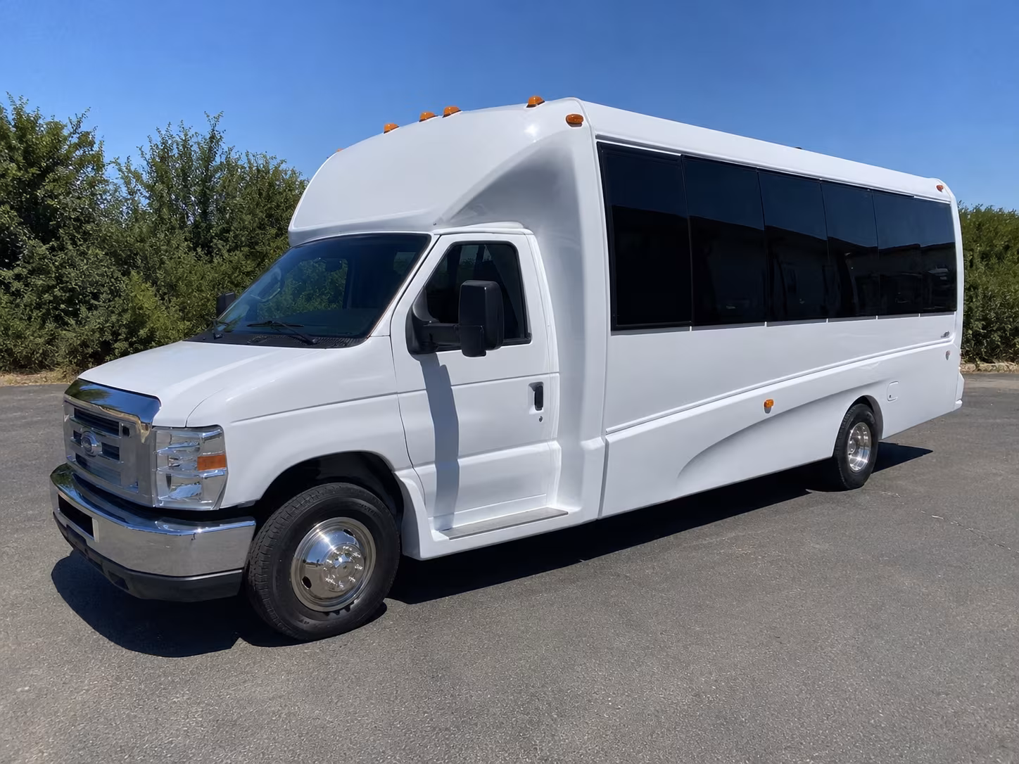 Anaheim anaheim winery tour pub crawl party bus rental party bus exterior