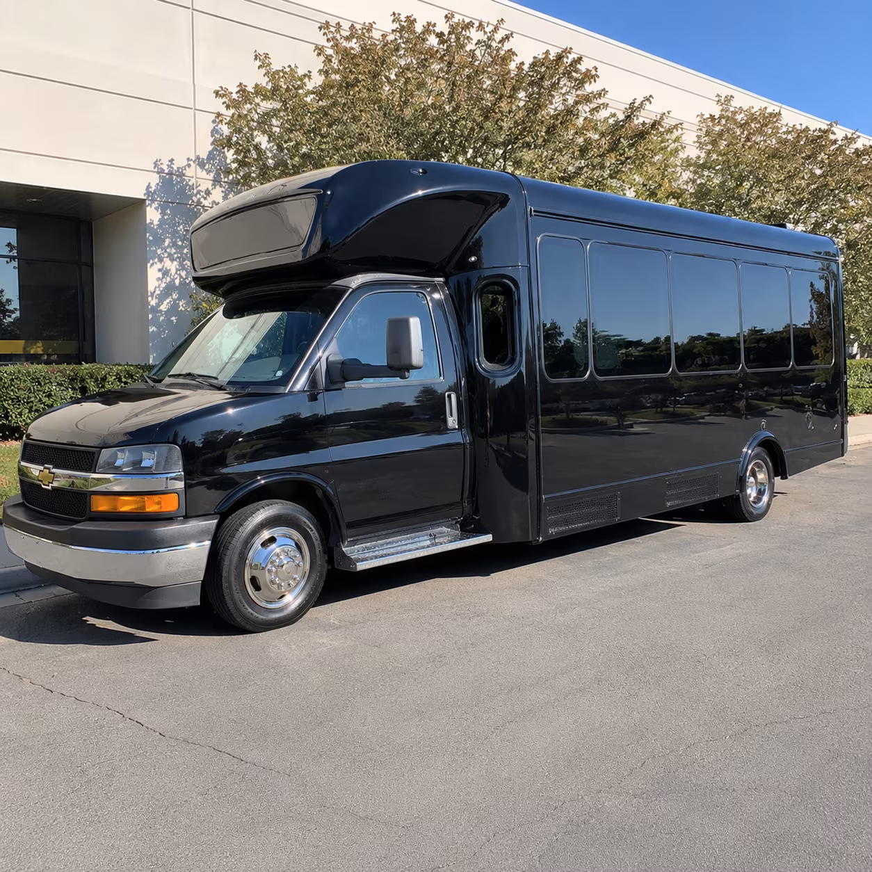 Buena Park Birthday, Sweet 16, & Quinceañera Party Bus Rentals