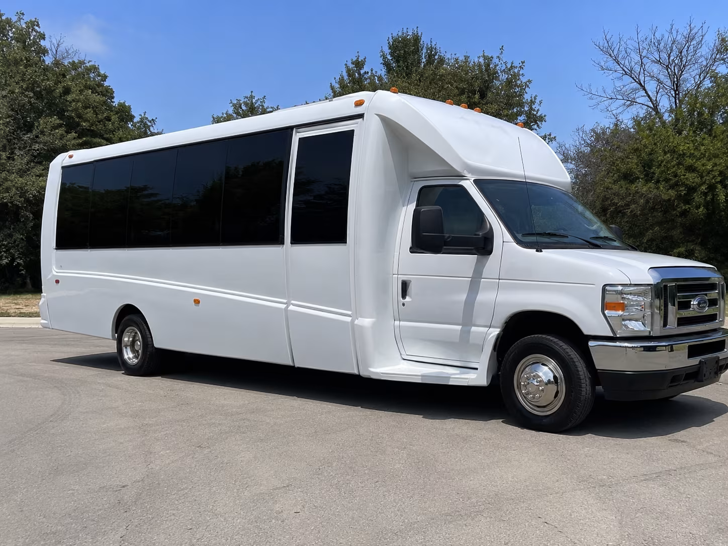 Costa Mesa Bachelor & Bachelorette Transportation