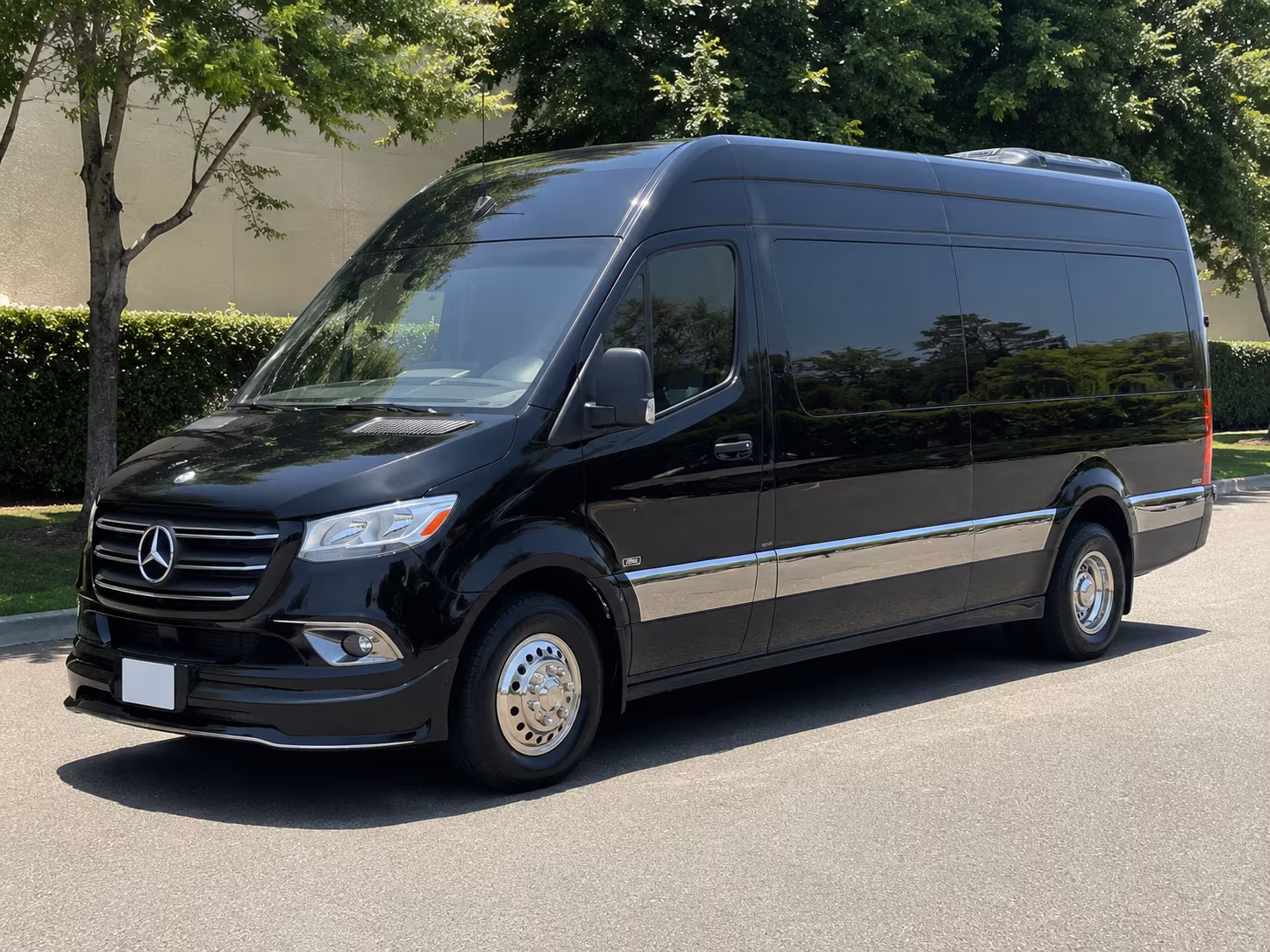 Huntington Beach Wedding Transportation & Shuttle Service