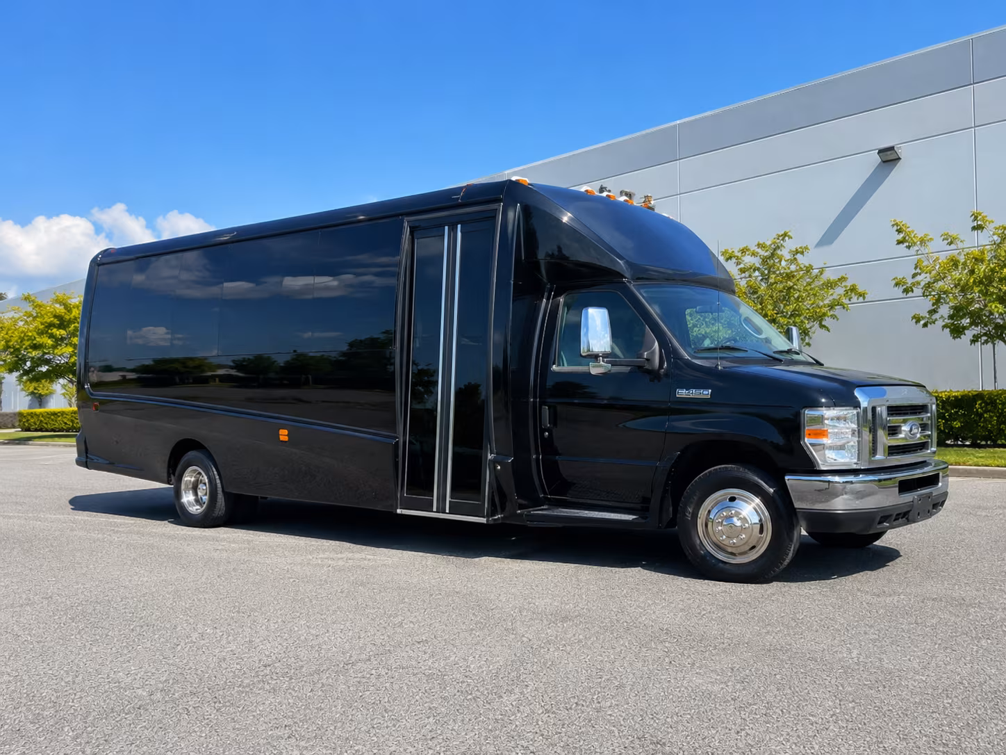 Santa Ana Bachelor & Bachelorette Transportation